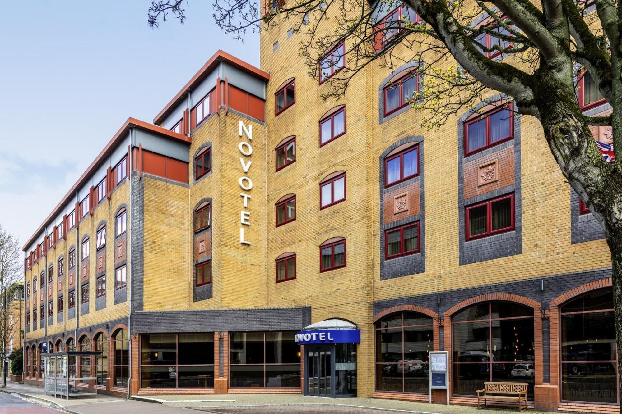 Novotel Bristol Centre Exterior photo