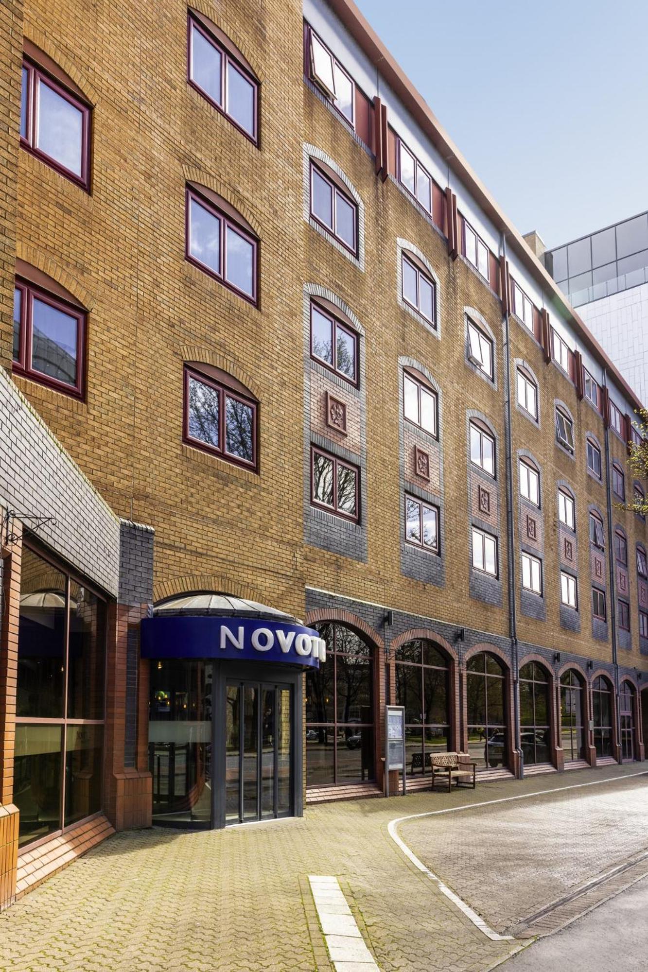 Novotel Bristol Centre Exterior photo