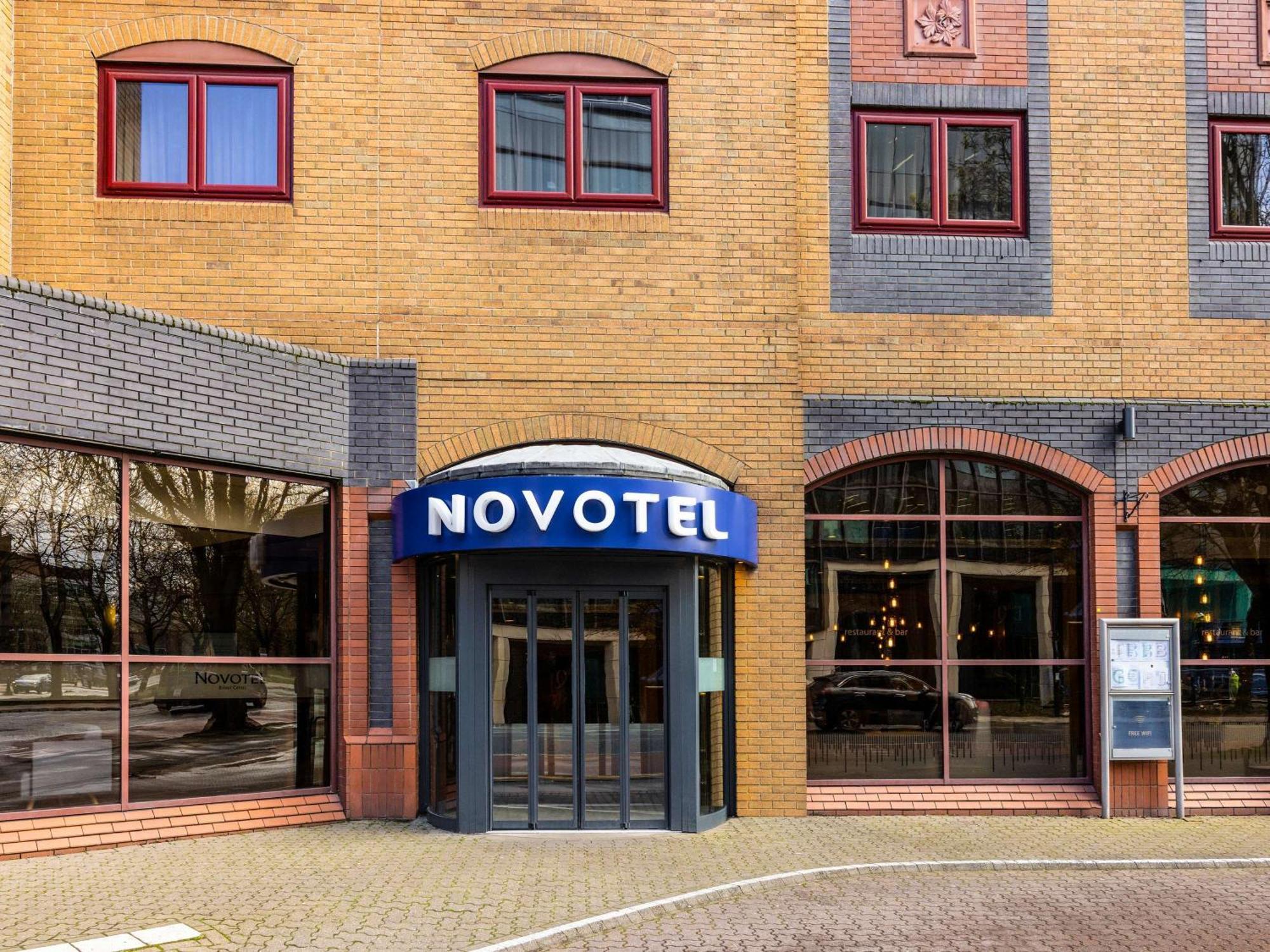 Novotel Bristol Centre Exterior photo